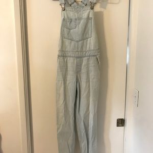 Light wash overalls (Size M)