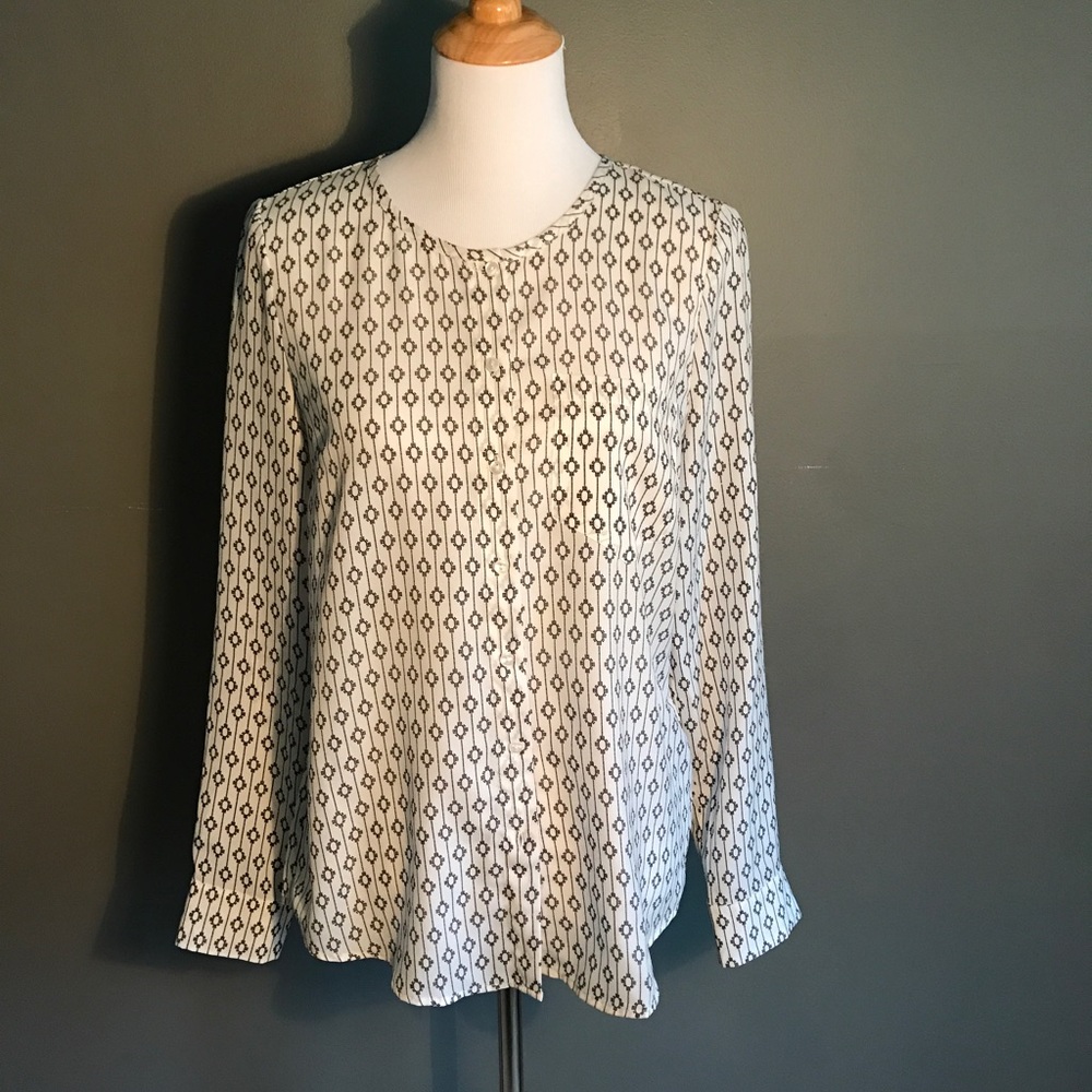 Last chance button front blouse