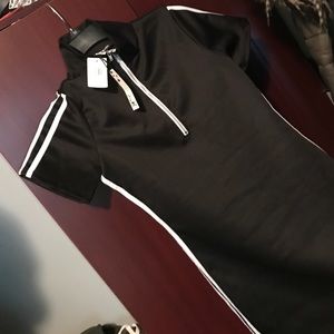 Short sleeve turtle neck mini