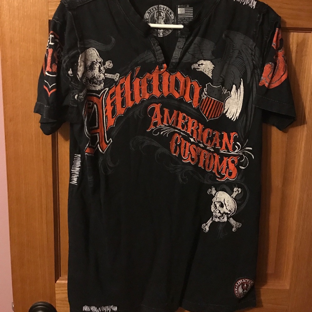 Men's Affliction shirt