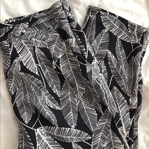 Forever 21 palm print pants