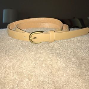 Tan belt