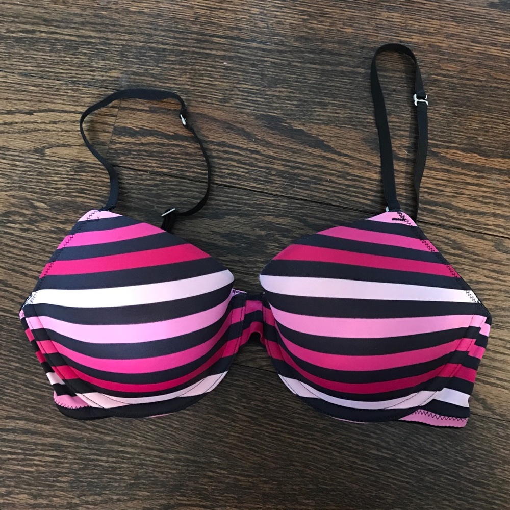 Victoria's Secret Pink Striped T-Shirt Bra