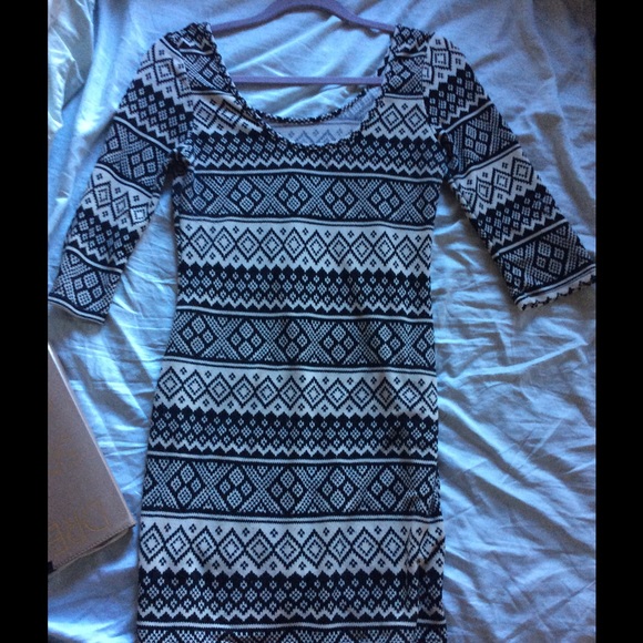 Stretchy body con dress - Picture 2 of 2