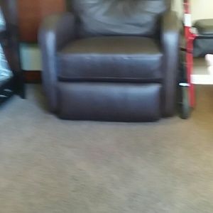 Meet your Posher, Aimee