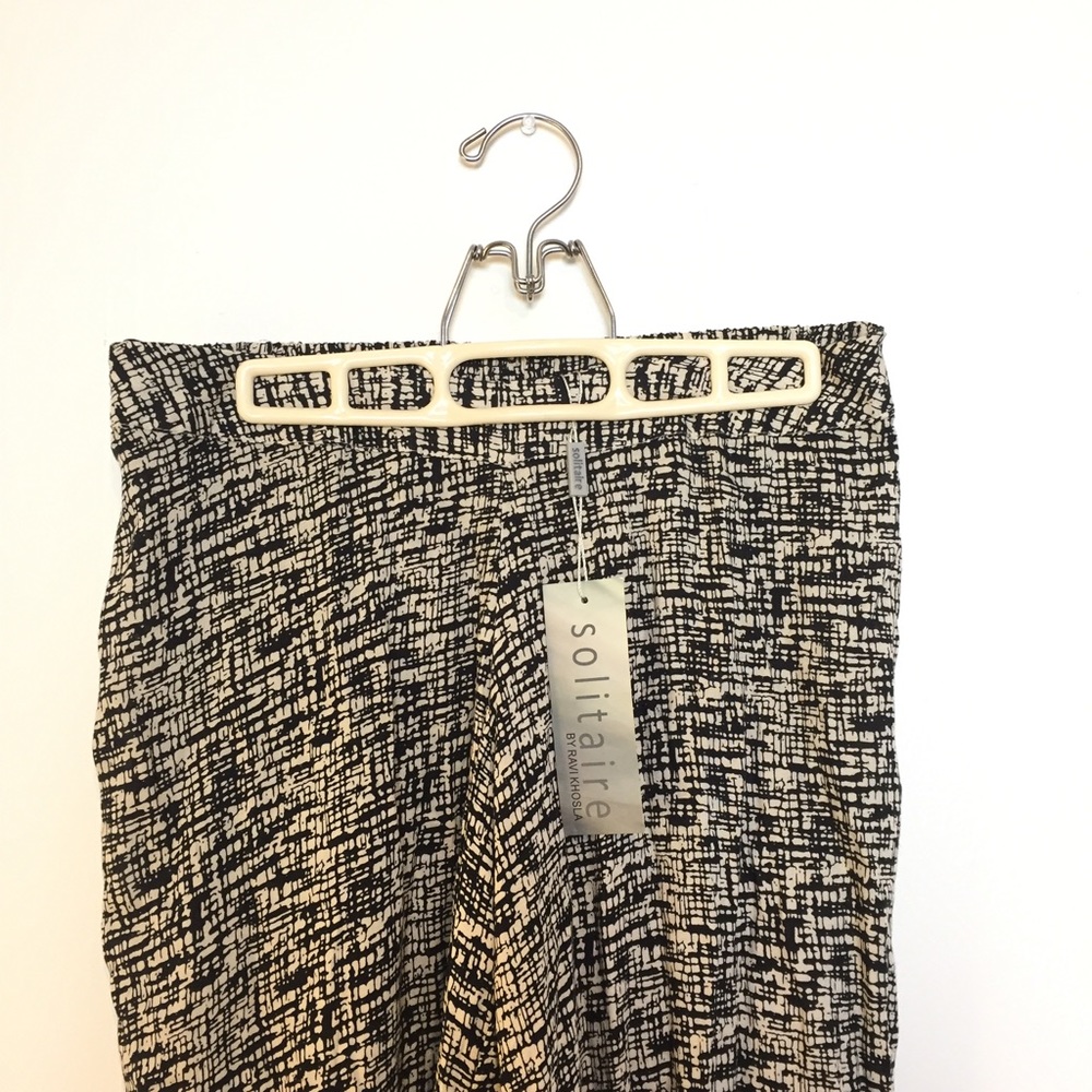 NWT Solitare classy wide leg pants M