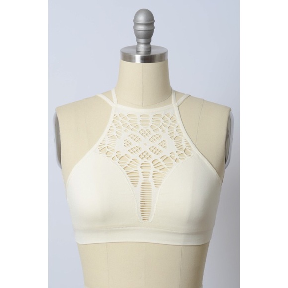 Floral Cutout Seamless Bralette - Picture 4 of 4