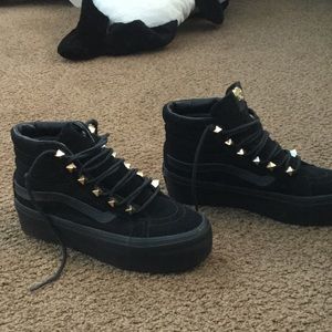 Bakck Vans w/ Gold Studs