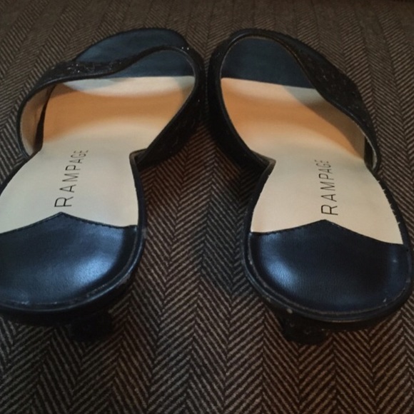 Rampage - Excellent condition - Size 9! - Picture 2 of 5