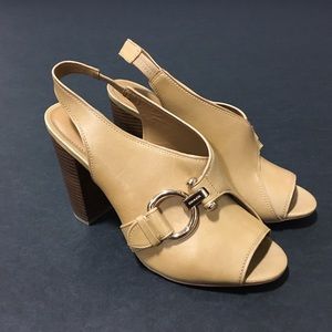 Coach Nude heel