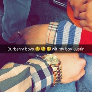 Meet your Posher, Justin