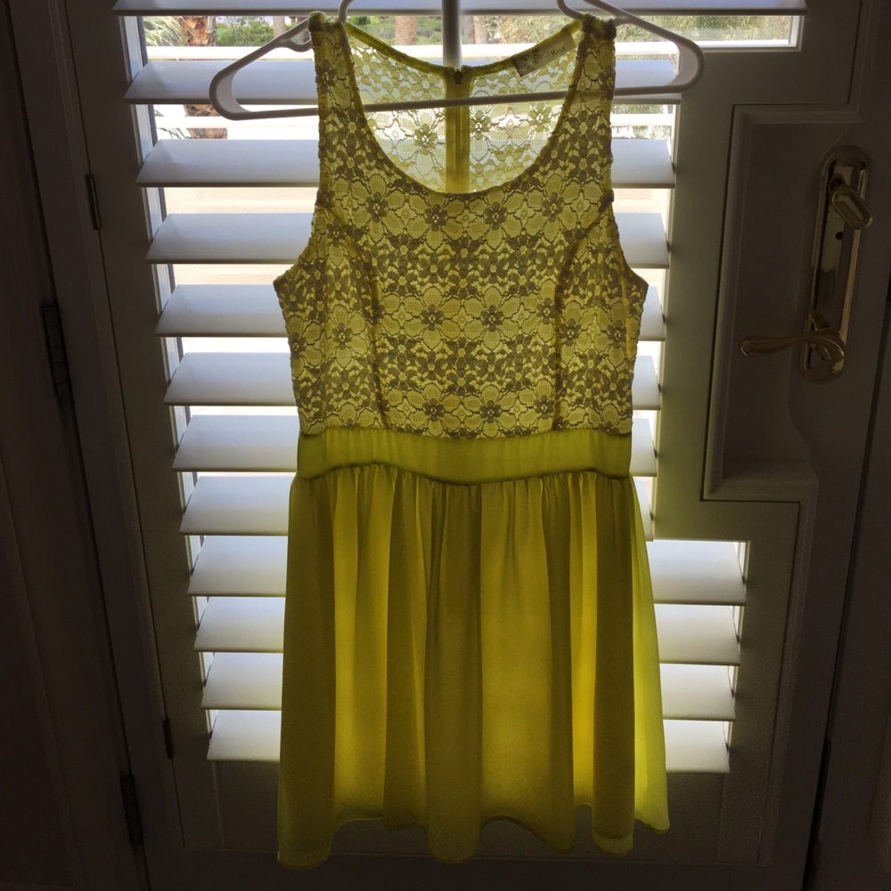 Lemon yellow dress