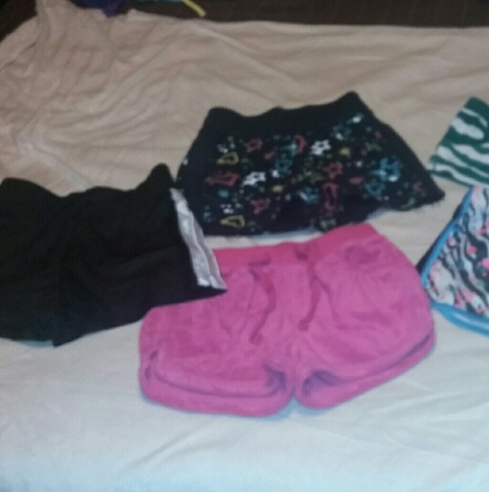 6 pairs of gilrs stretchy shorts