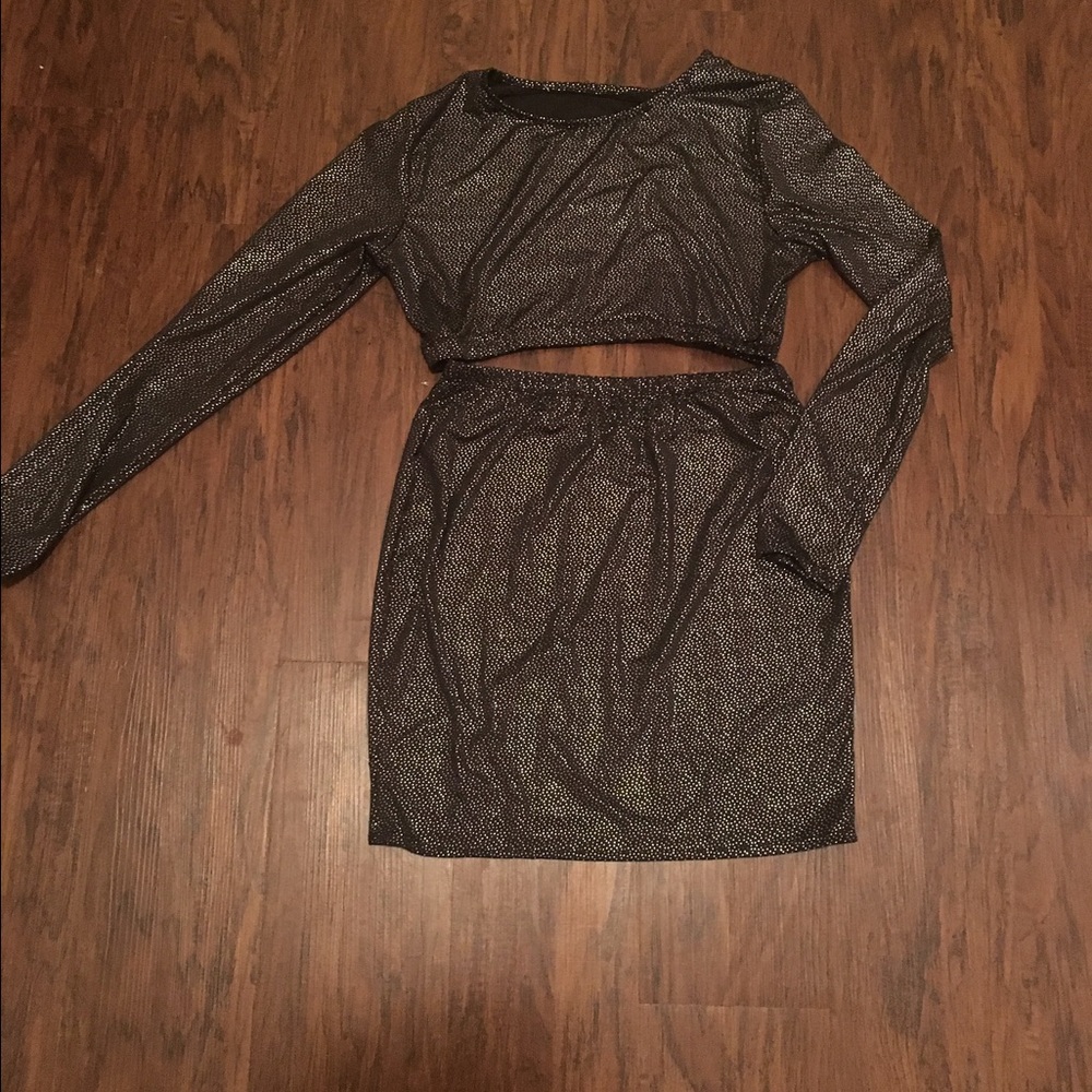 Black (Silver & gold metallic polka dots) 2 piece