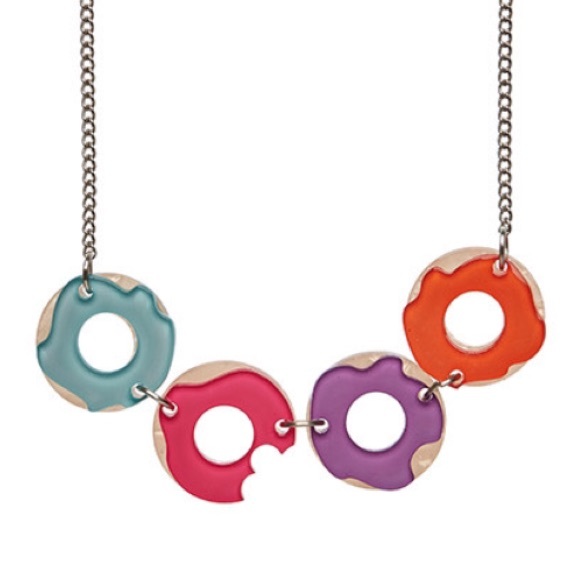 ModCloth Jewelry - Erstwilder Doughnut necklace