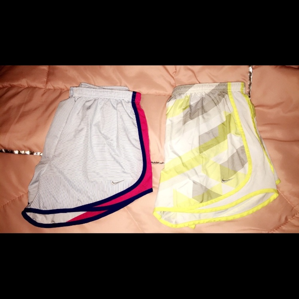 🛑SOLD🛑 2 Nike free shorts