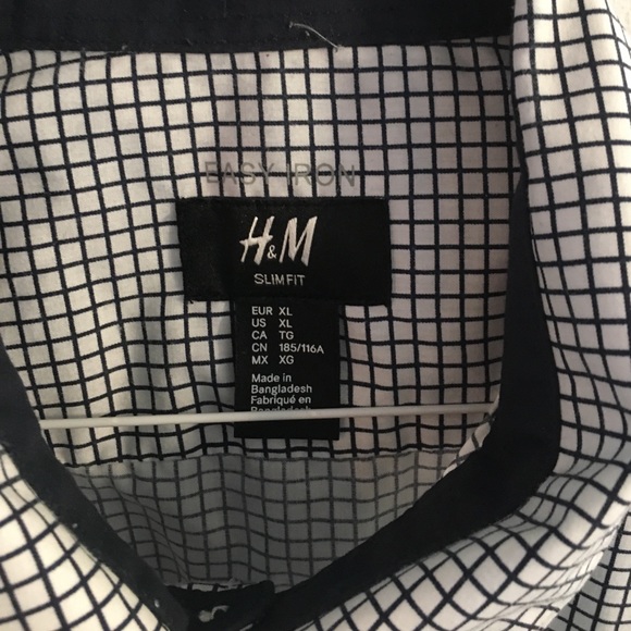 Two men's H &M dress shirts. Size XL - Picture 3 of 4