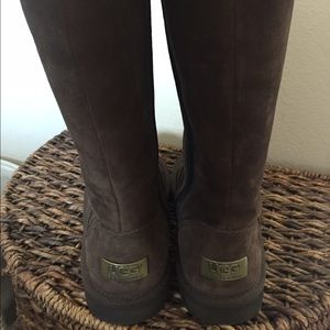 Brown UGG boots