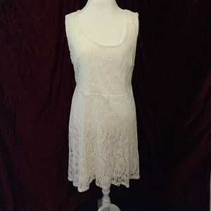 DGNY plus size white lace dress
