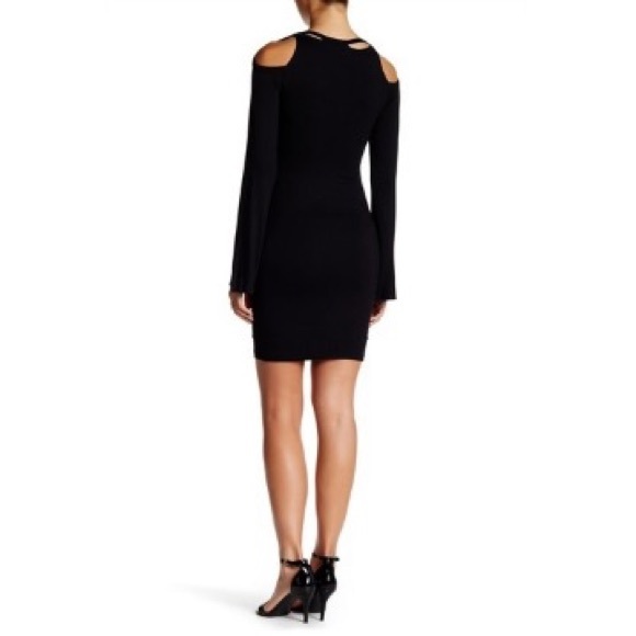 🎉CLEARANCE🎉 Black Long Sleeve Cut-Out Mini Dress - Picture 3 of 7