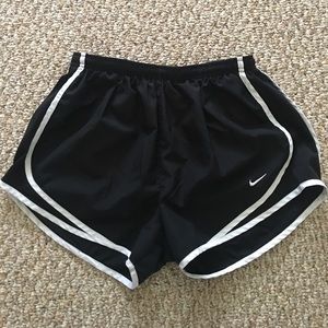 Black nike shorts