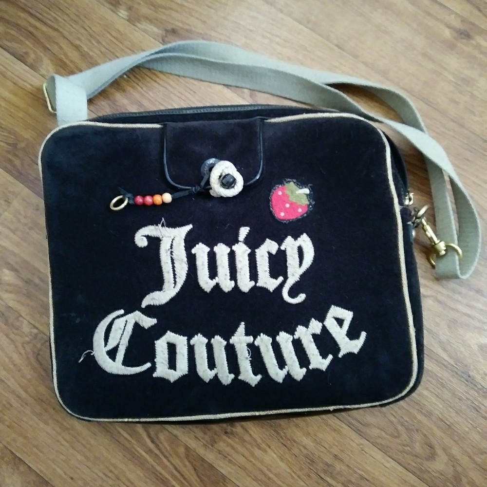 Juicy couture laptop case