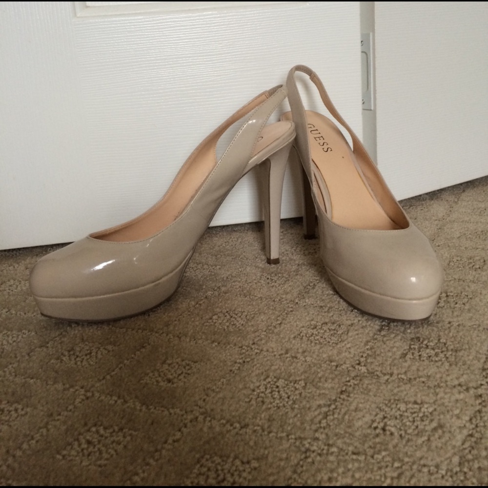 Guess heel