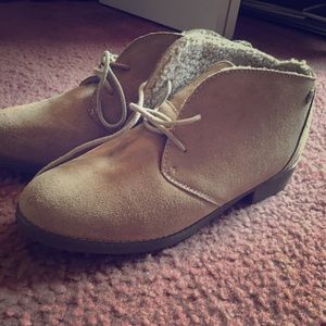 EDDIE BAUER ⭐️- NEVER WORN - ANKLE BOOTS - NEW!