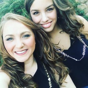 Meet your Posher, Hilary