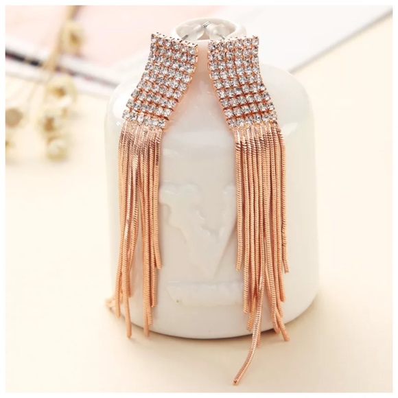 Swarovski Crystals Cami Waterfall Earrings - Picture 4 of 4