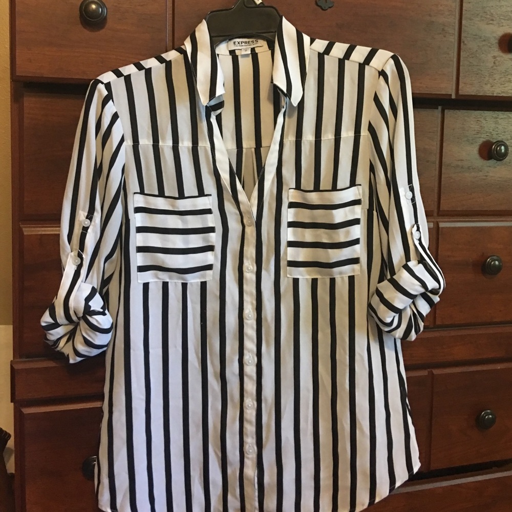 Ladies black & white stripe button down blouse.