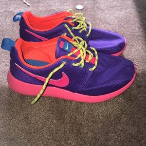 Nike Roshes