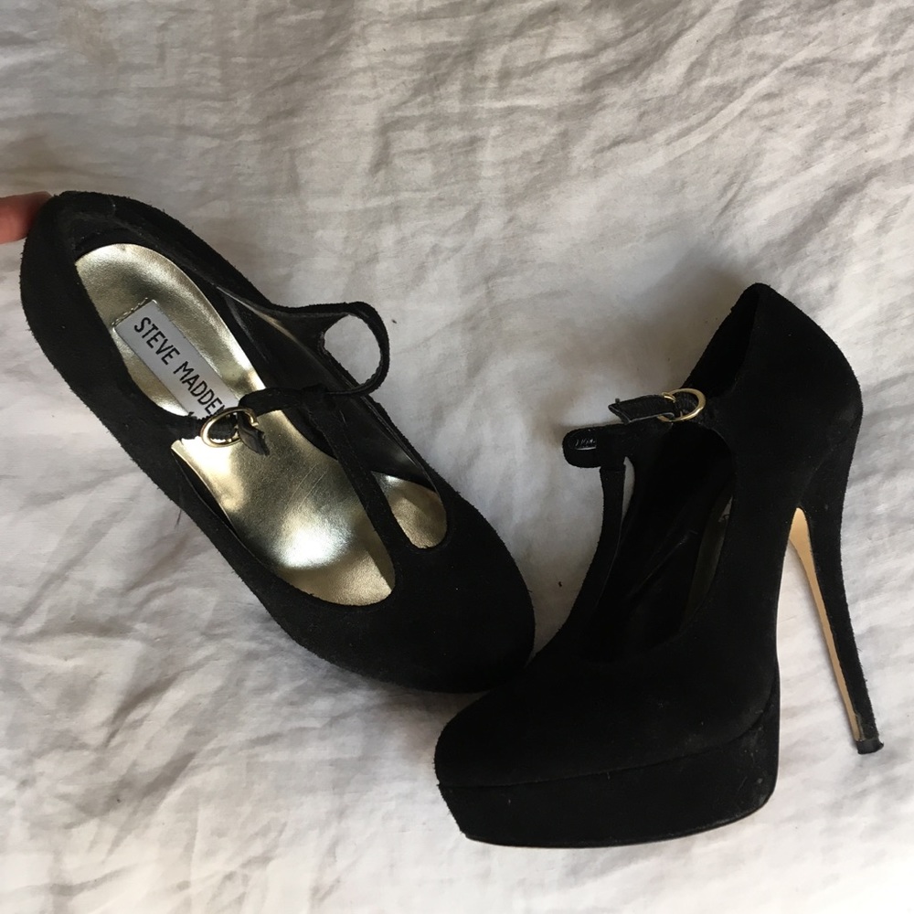 Steve Madden Suede Mary Jane Pumps