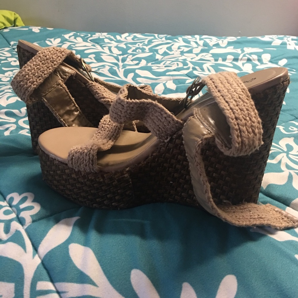 Heeled sandal