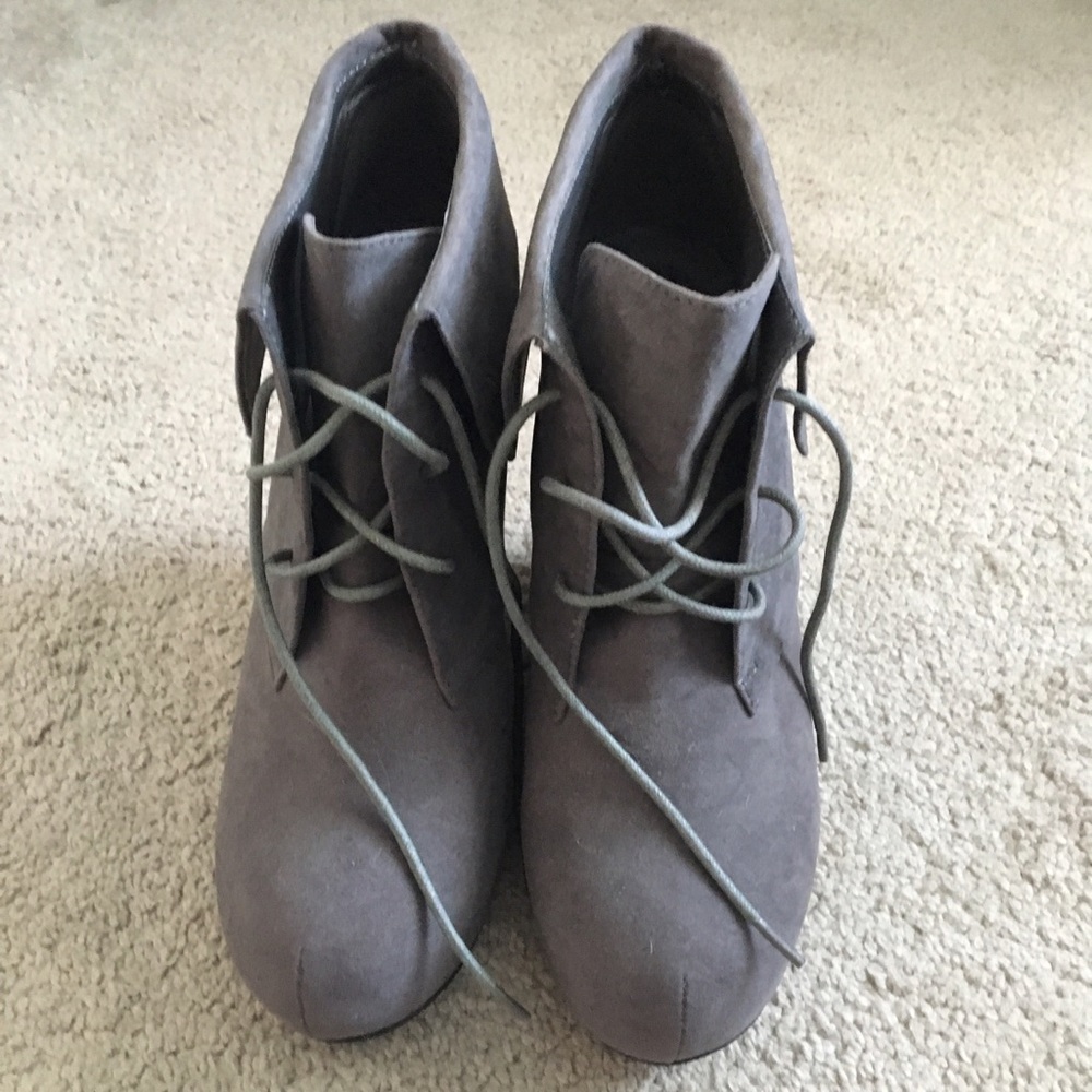 Brand new heel booties