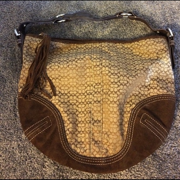 COACH signature Hobo Bag - Picture 2 of 4