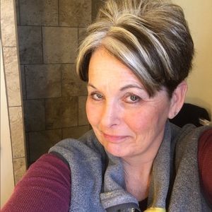 Meet your Posher, Cheri