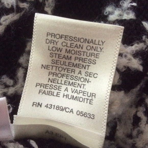 Susan Bristol lace design sweater Size L - Picture 7 of 7