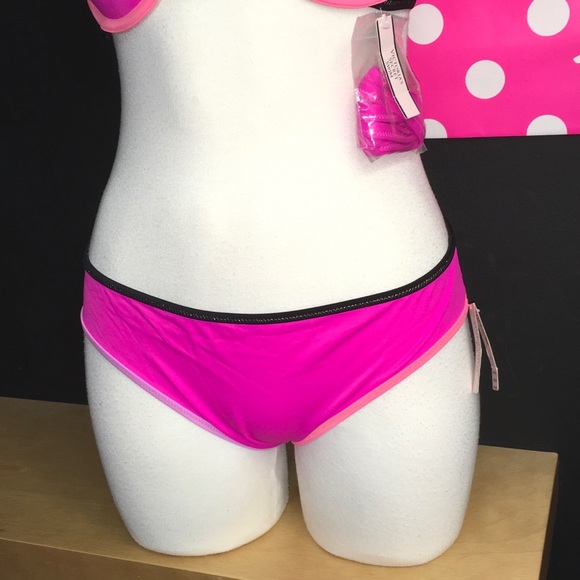 New! Victoria's Secret Swimsuit - Picture 5 of 6