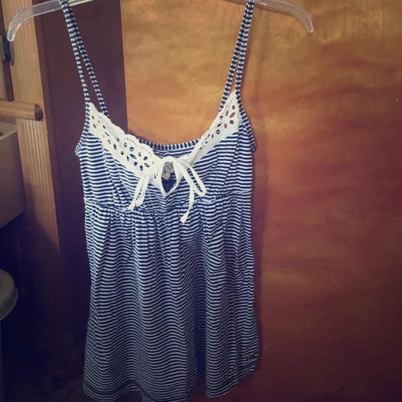 Hollister Tank Top - Picture 1 of 1
