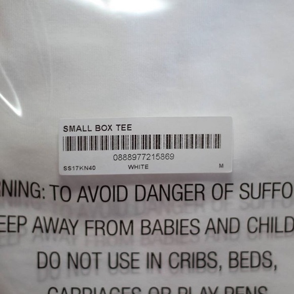 SOLD: Supreme Small Box Tee - Picture 3 of 4