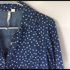 Button up denim w/ heart print