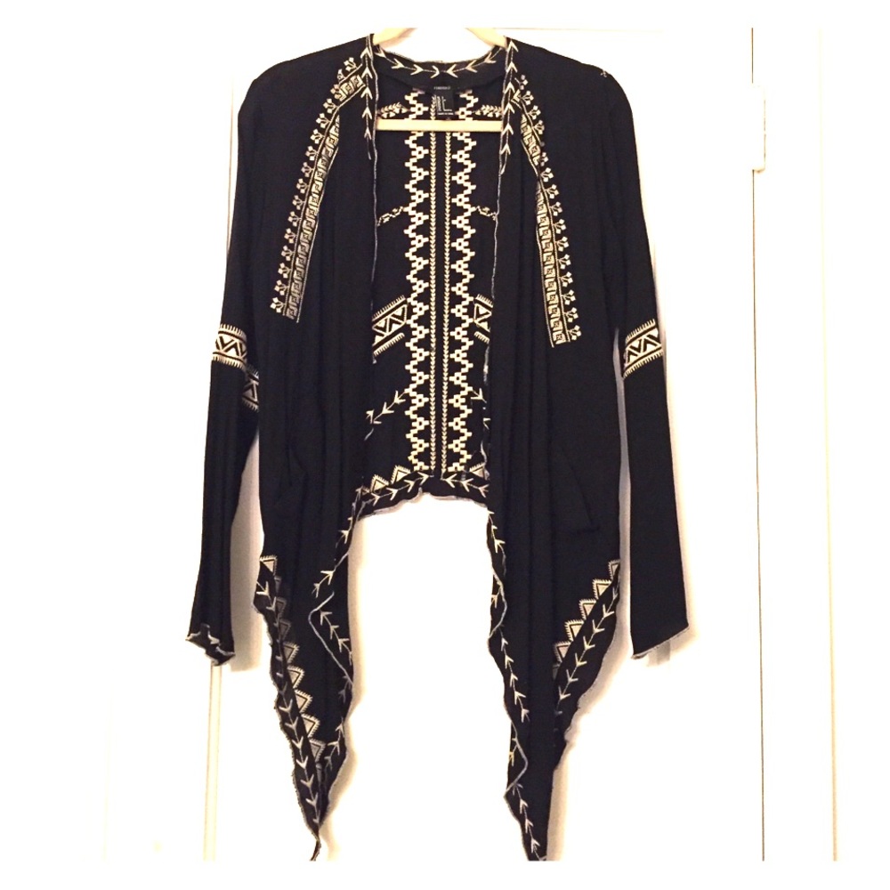 Black long sleeve sweater/jacket