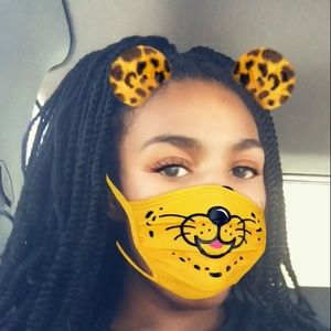 Meet your Posher, Markavia