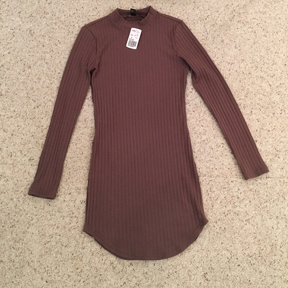 Forever21 long sleeve ribbed bodycon dress size M