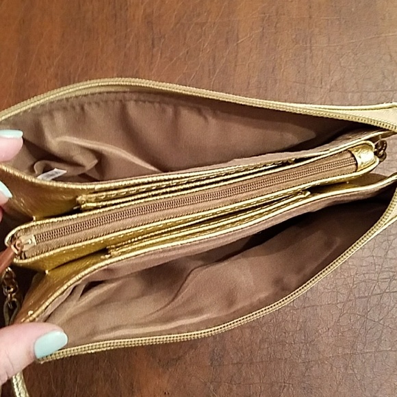 Wristlet - Picture 2 of 2