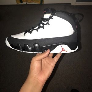 Jordan 9 Chicago cdp size 9.5 men