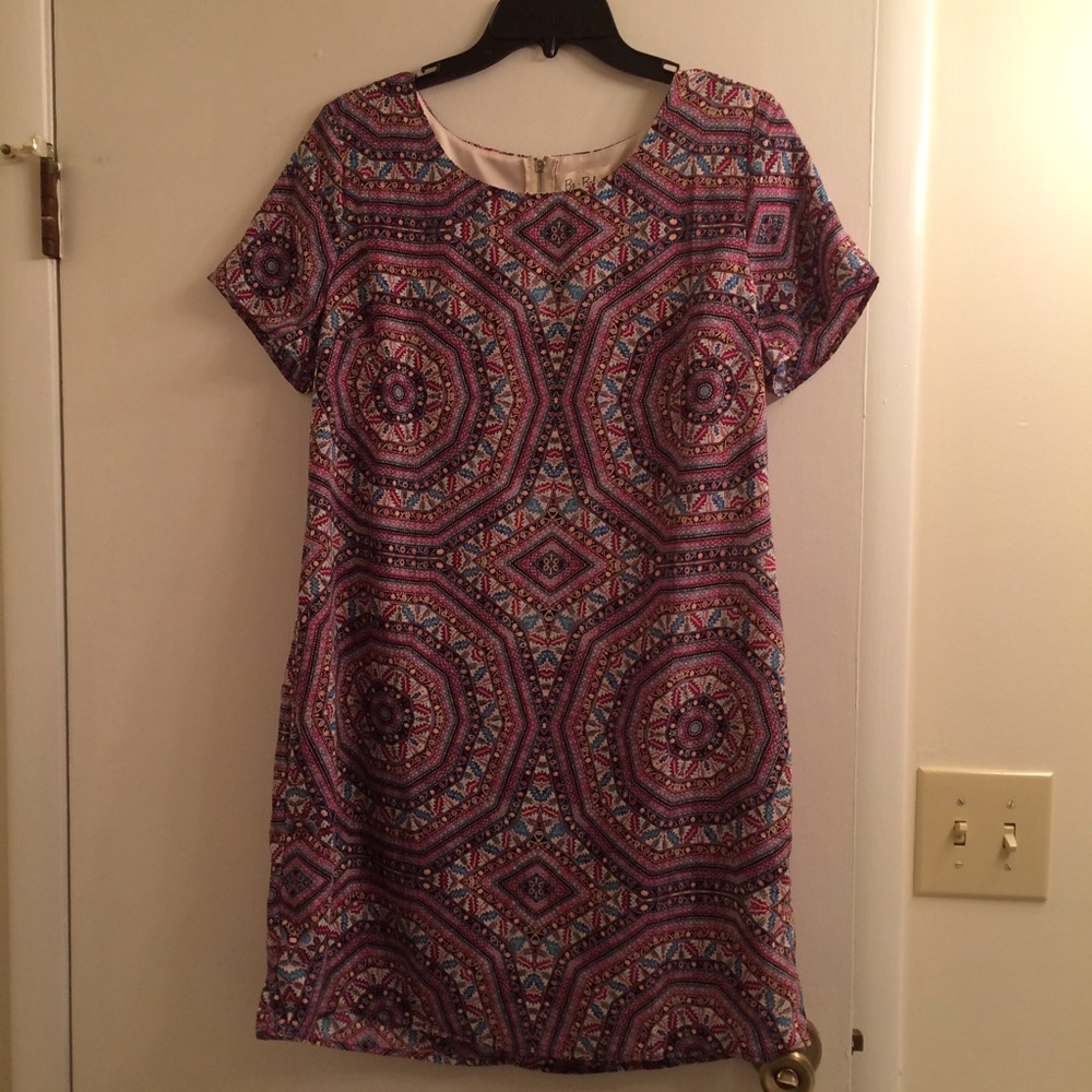 Short sleeve dress 💕