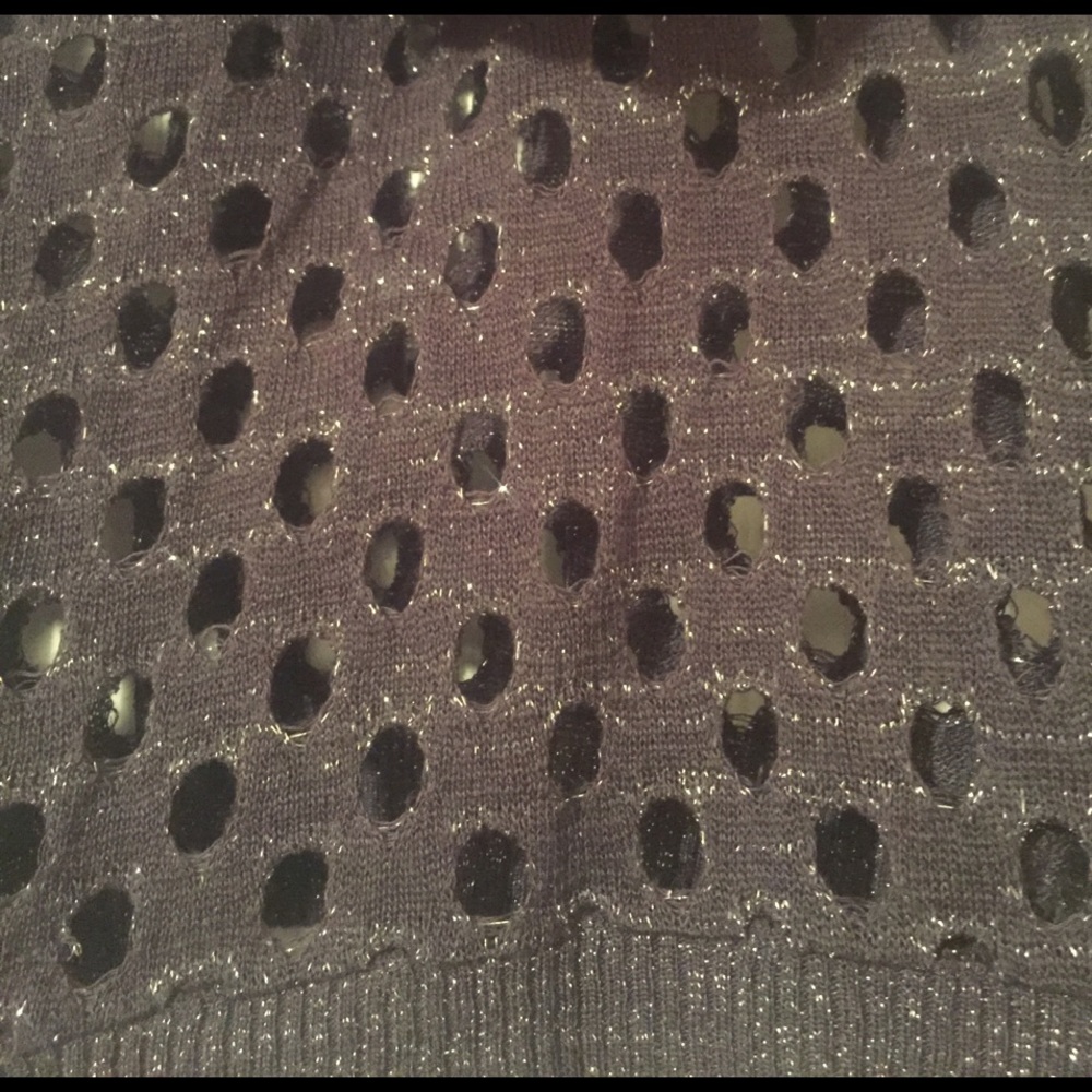 Shirt/Blouse - Picture 2 of 3