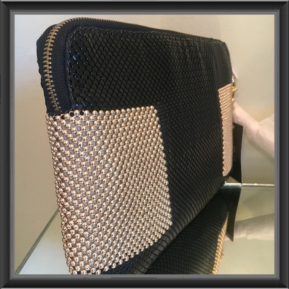 Whiting & Davis BLACK & GOLD Metal Mesh Clutch bag - Picture 3 of 8